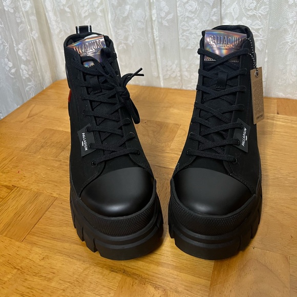 “Palladium” Revolt Hi-Tech Black Rugged High-Tops (8.5) NIB Trendy - Picture 6 of 8